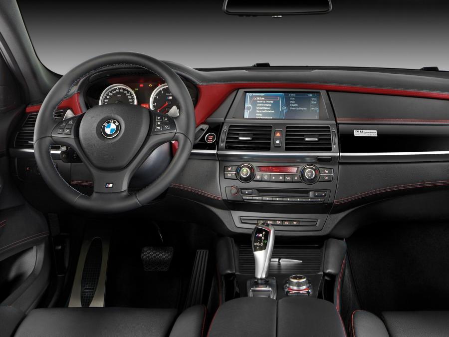  BMW X6 M Design Edition 2013 года  (фото 5 из 8)